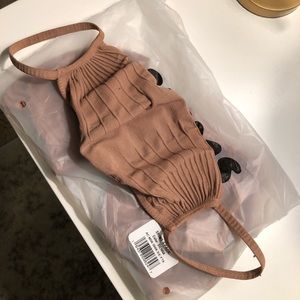 Skims face masks in color sienna